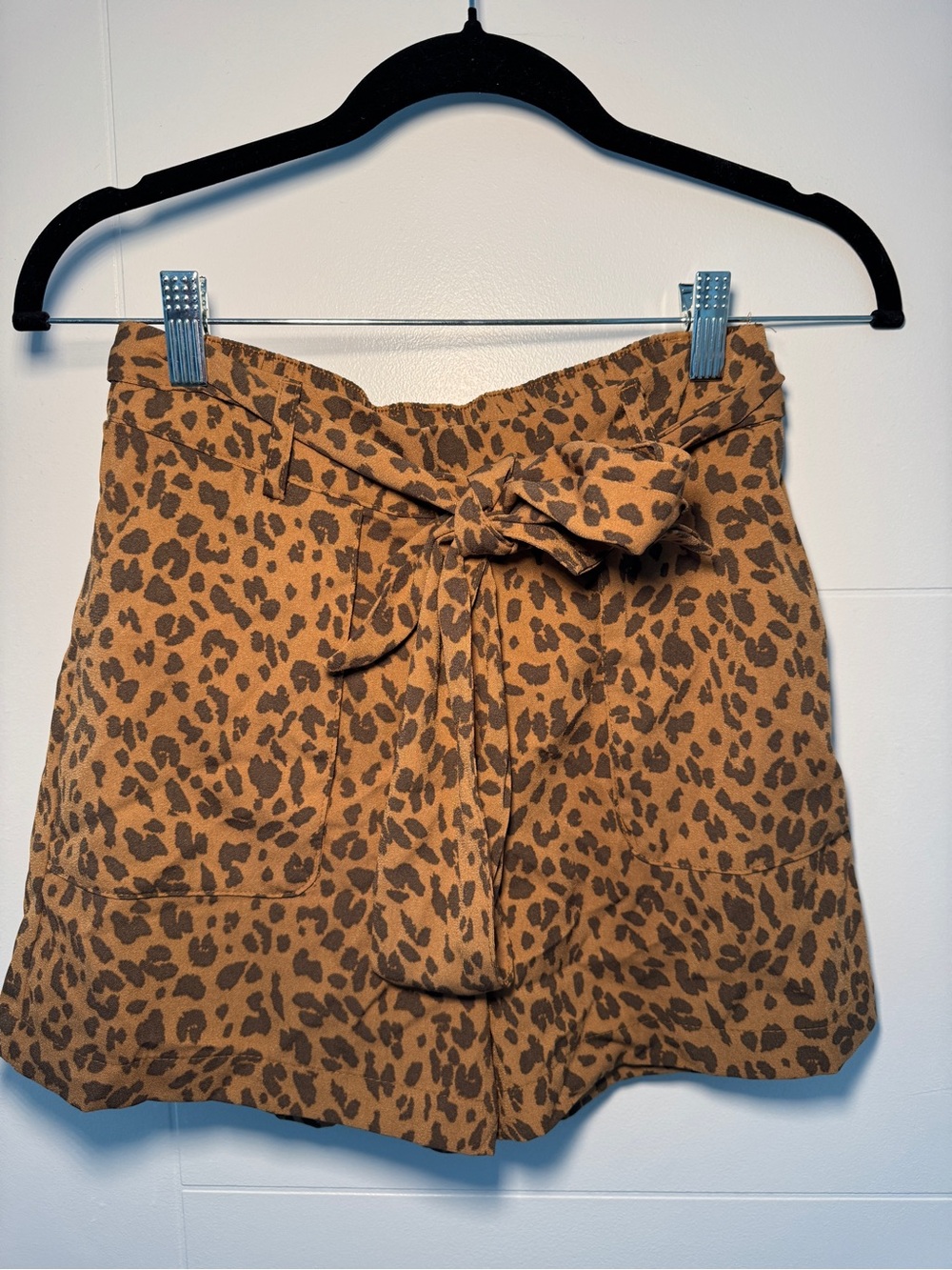 a new day Leopard Print Tie-Waist Shorts in Brown